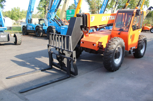 2015 Skytrak 6042  For Sale