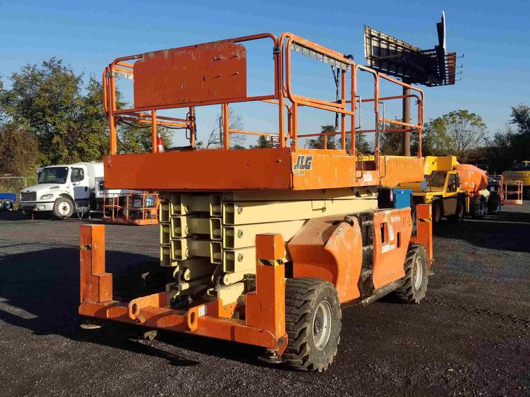 JLG 4394RT Scissor Lift