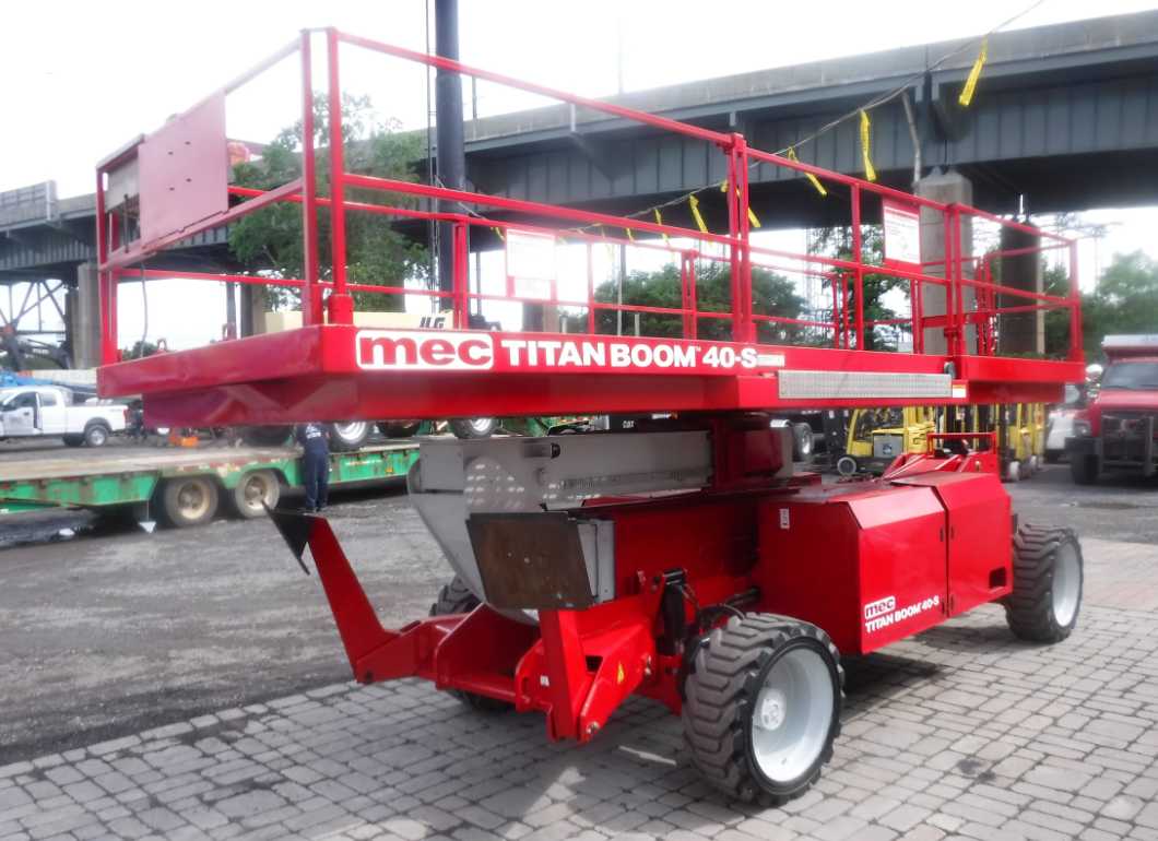MEC Titan 40S Straight Boom Lift