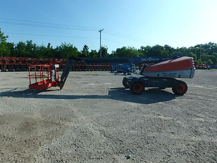 SkyJack SJ45T Straight Boom Lift