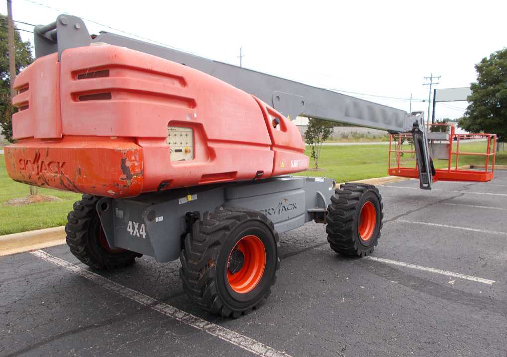 SkyJack SJ66T Straight Lift