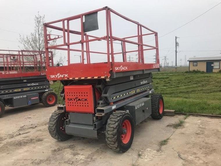 SkyJack SJ7127 Scissor Lift