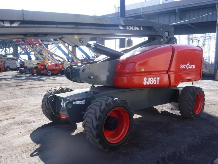 SkyJack SJ86T Straight Boom Lift
