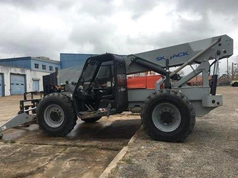 SkyJack VR1056D Telehandler