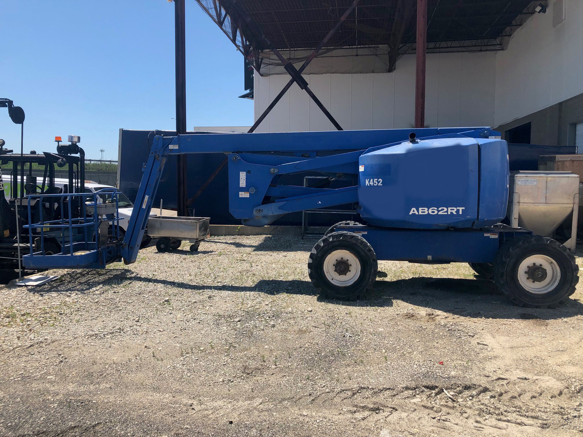 UpRight AB62RT Articulating Boom Lift